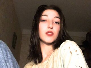 hot cam girl spreading pussy SylviaBrow