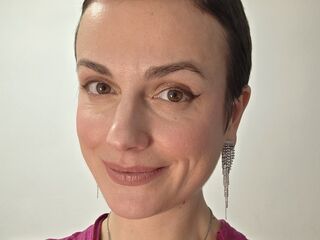 camwhore shaving pussy SylviaNyvelle