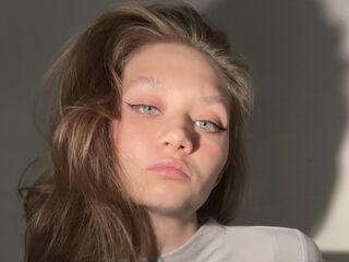 webcamgirl chat TawanaHyers