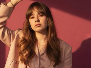 live webcam girl TerinaLairmore