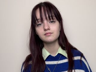 cam strip tease TheaAnjara