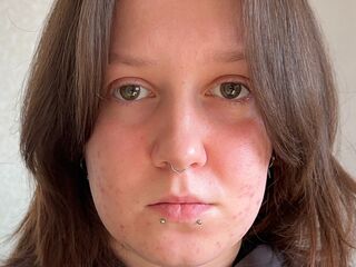 camgirl spreading pussy TieshaBevell