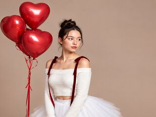 hot cam girl spreading pussy TomikaHocket