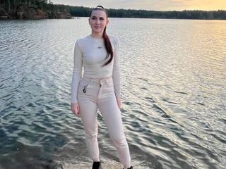 girl showing tits VarvaraShy